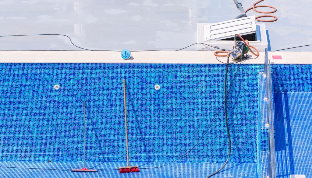 Limpeza de Piscinas 1 Limpeza de Piscinas